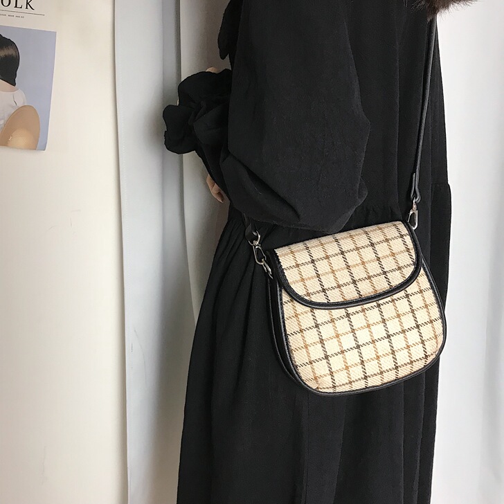 韩国秋冬上新小包包ins超火包单肩斜跨百搭...