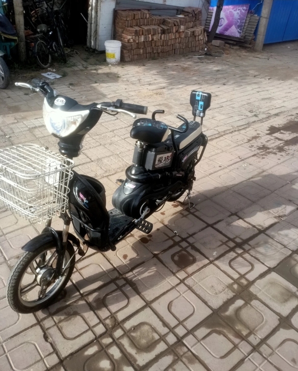 8成新电动车,仅支持自提