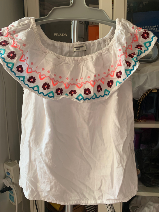 Abercrombie kids女童一字领...