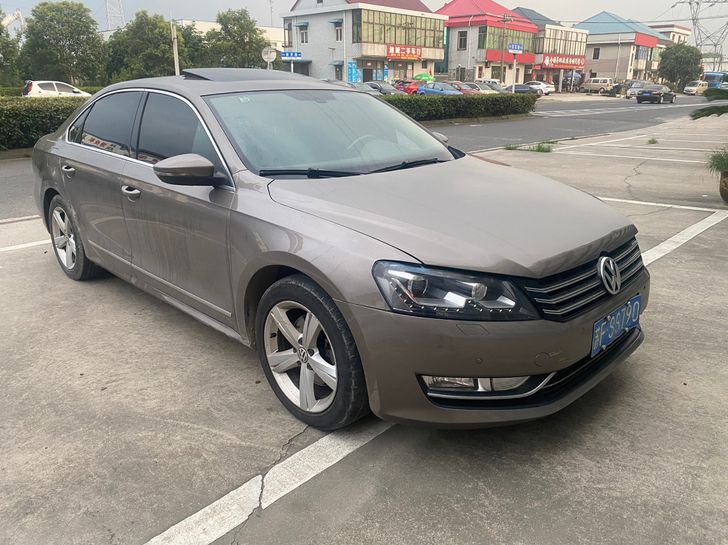 2011年帕萨特。1.8T。御尊版。个人一...