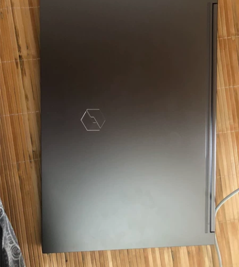 机械革命笔记本 16+512 i7 165...