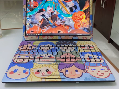 .i7八线程940m炫龙游戏本9.9新 配...