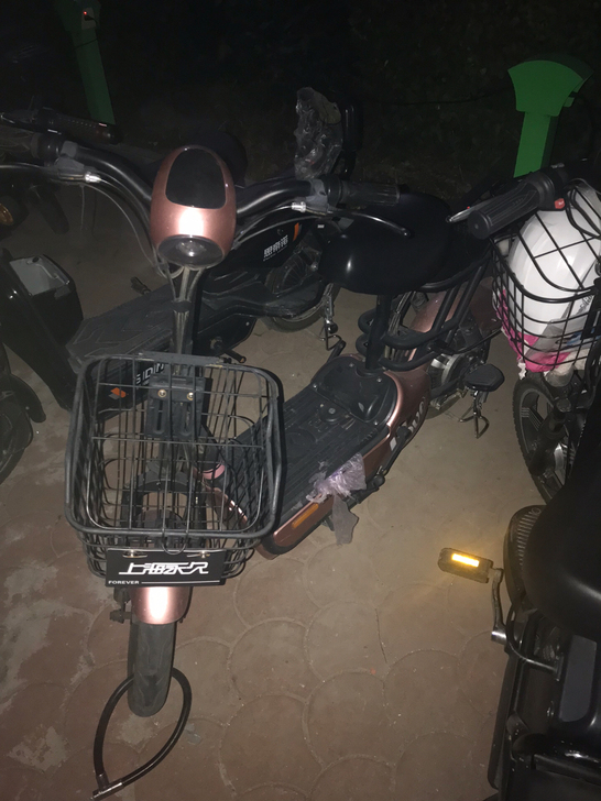 电动车 不到一年 满电能跑25公里左右 没...