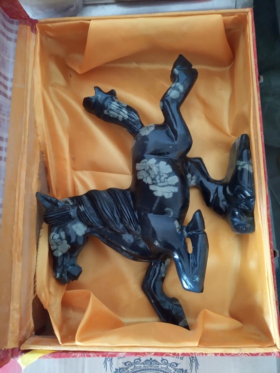 求购电动车电瓶电池大的小的都可以,48伏1...