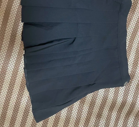 全新JK裙黑色薄款西装面料，四季可穿腰围7...