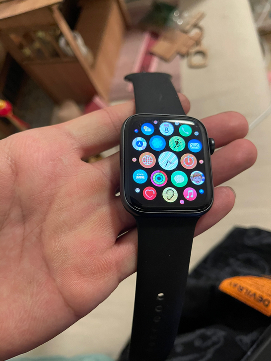 apple Watch s5 44mm