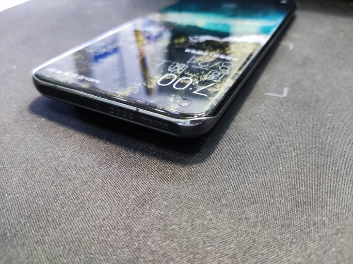 小米11Ultra 12+256G黑色。小...