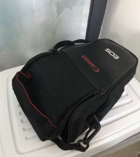 佳能550D相机包 两个包一起45包邮 一...