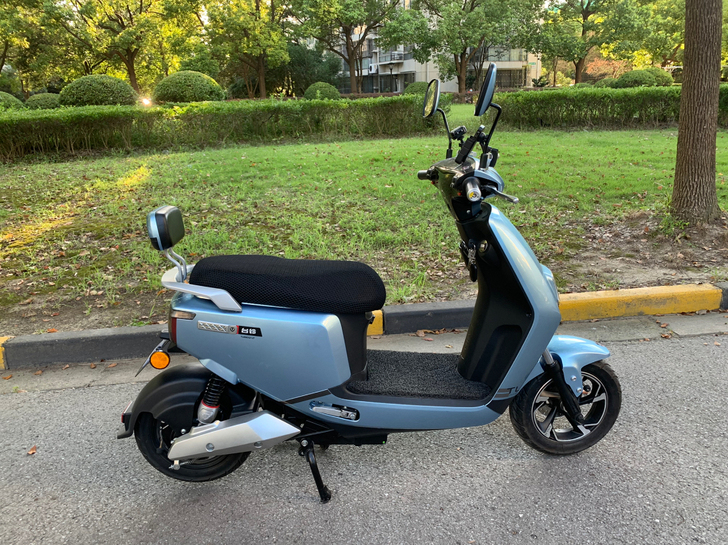 台铃优速驰远版老国标电动车电瓶车60v20...