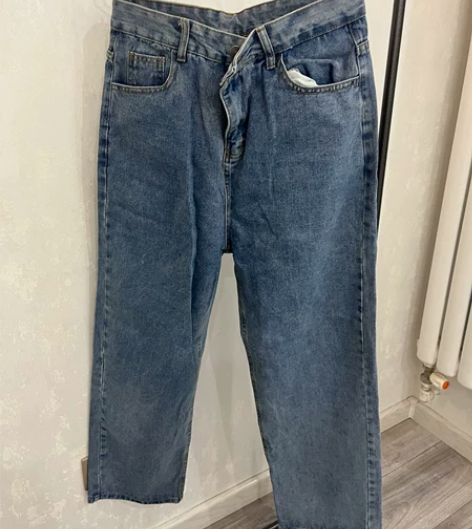 男女同款牛仔裤 全新没穿过 码数：XL 1...