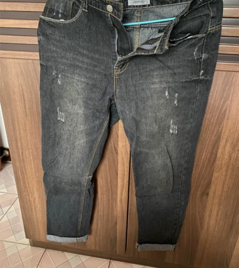 黑色牛仔裤,适合170左右的男孩子穿,穿过...