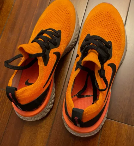 Nike针织运动鞋 37.5码 偏小 感兴...