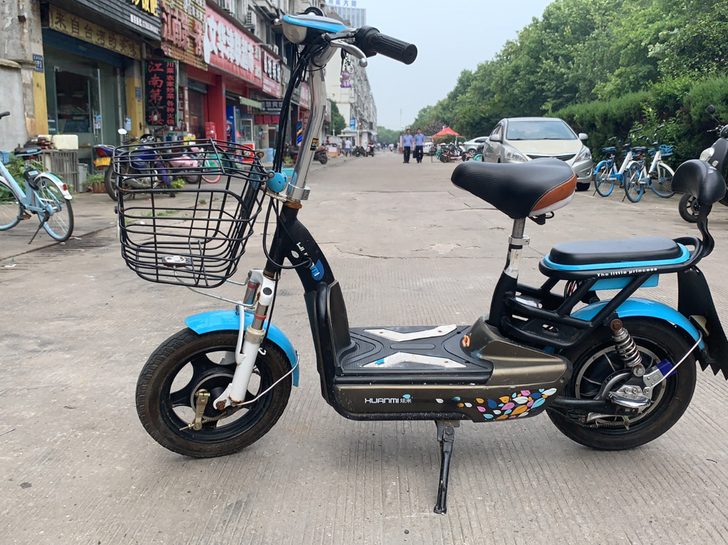 二手电动车，全新电池，车况无任何问题，拿到...