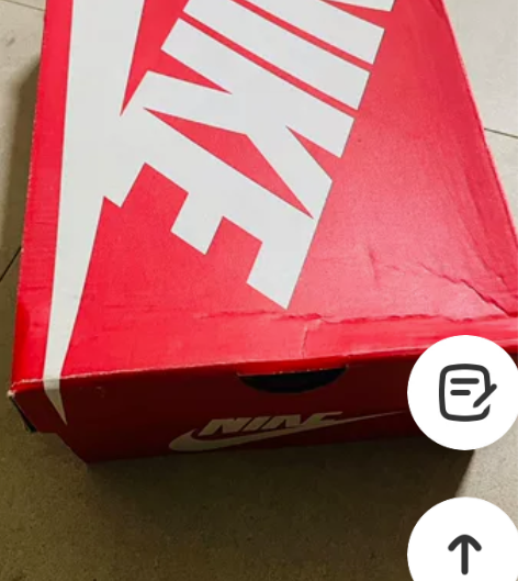 耐克女运动文化鞋，专柜购买，37码，轻微穿...