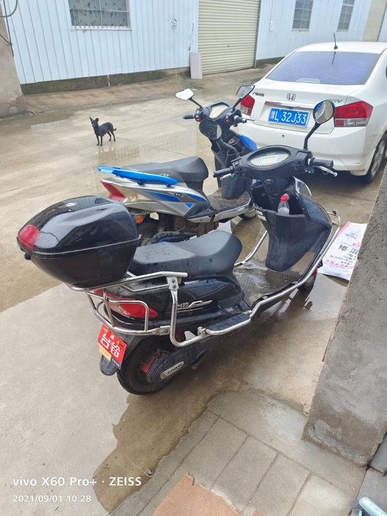 台铃电动车，送外卖，大电池60伏32安。需...