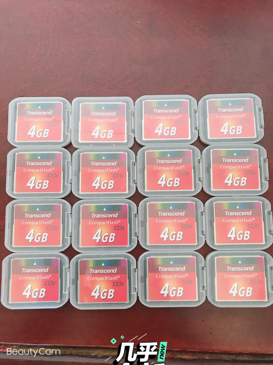 创见133x内存卡cf卡4g成色新，带小白...