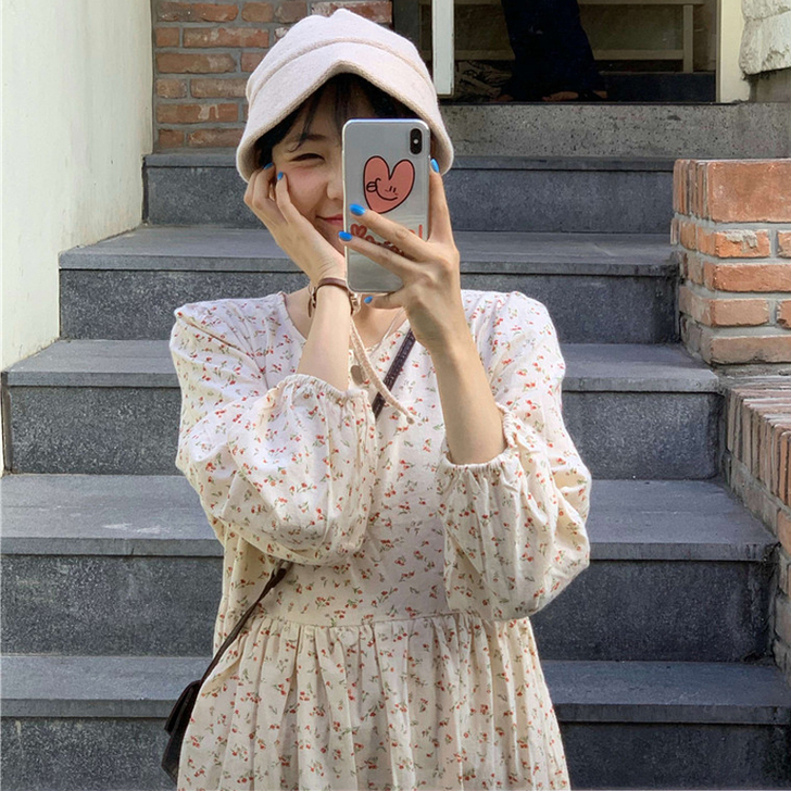 春装2021韩版新款碎花学生初恋裙宽松长袖...