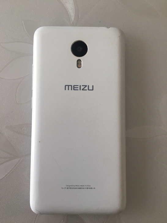 魅族手机，闲置出售，比较爱惜，一切正常