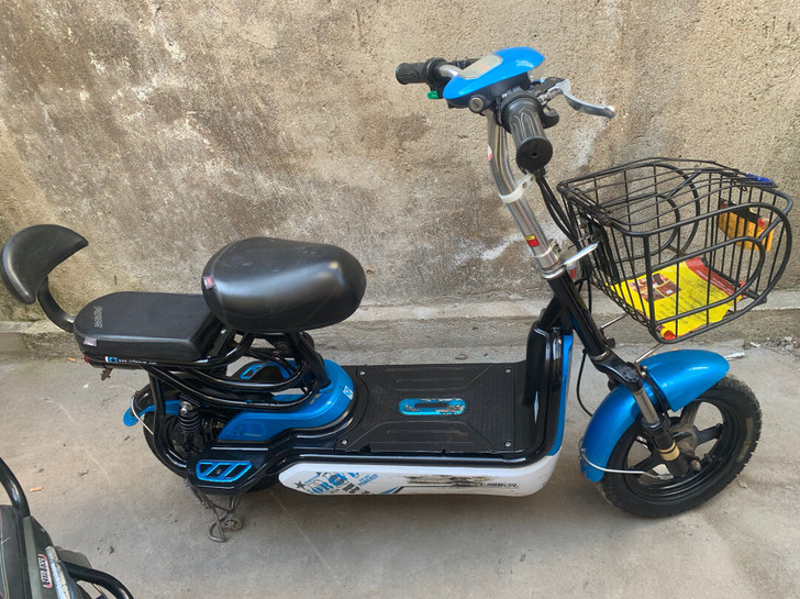 电动车，