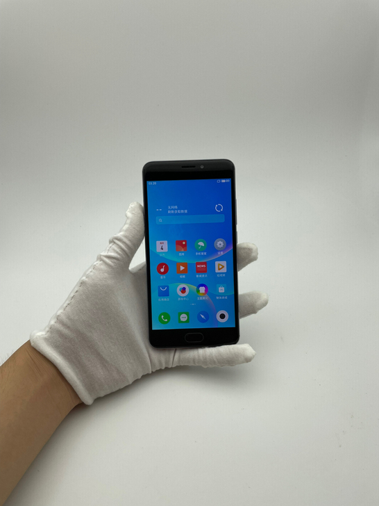 魅蓝note5手机,3+32g内存,安卓7...