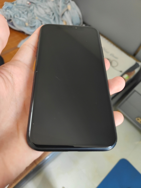 苹果iPhone XR手机