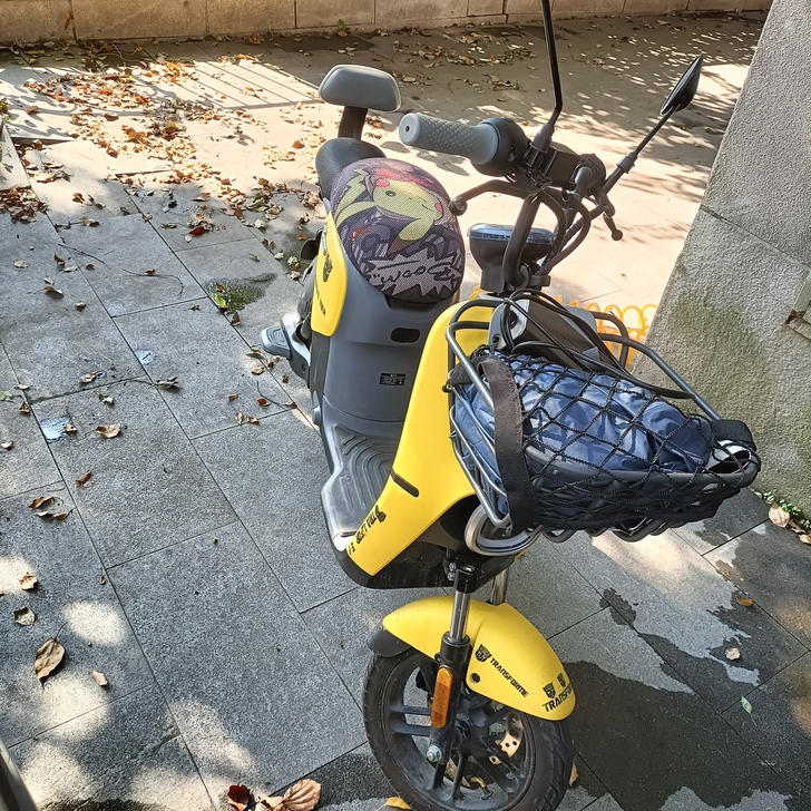九号电动车买来三个月，现在接孩子想买个更大...