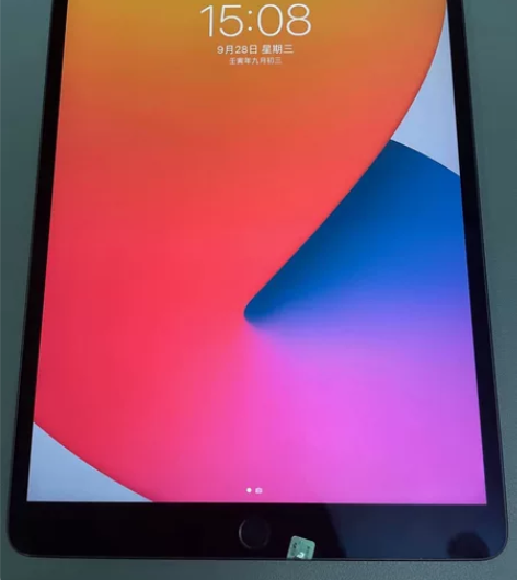 出售苹果平板，原装无拆卸。 ipad Ai...