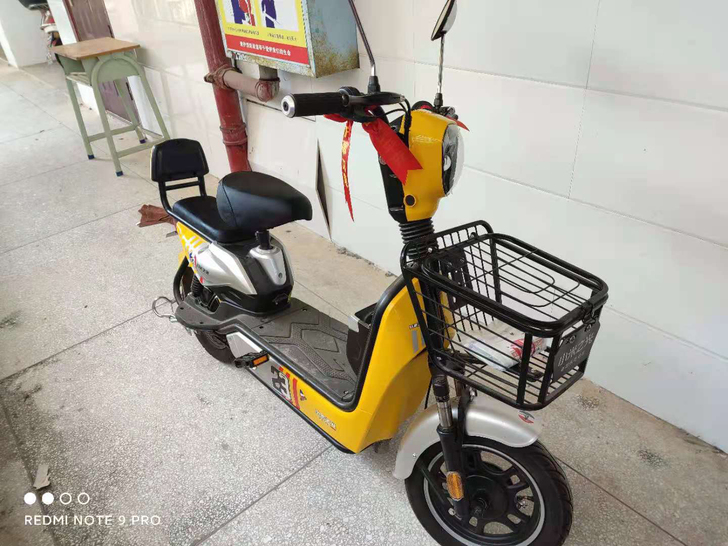 刚买不久的新车，原价一千多转卖，地点桃江一...