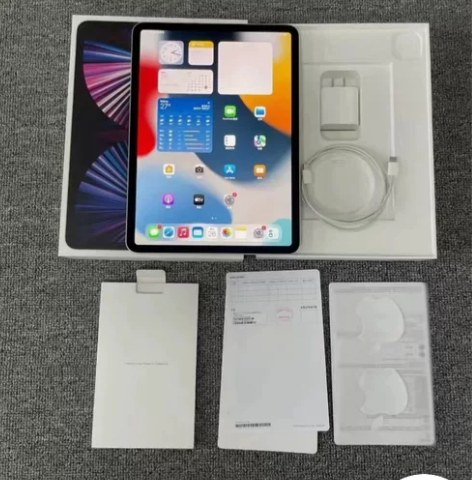 美女自用闲置平板ipad 2018    ...