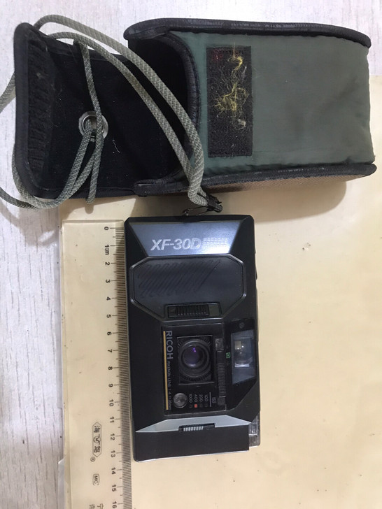 闲置日本理光傻瓜相机实物拍摄，品相如图，不...