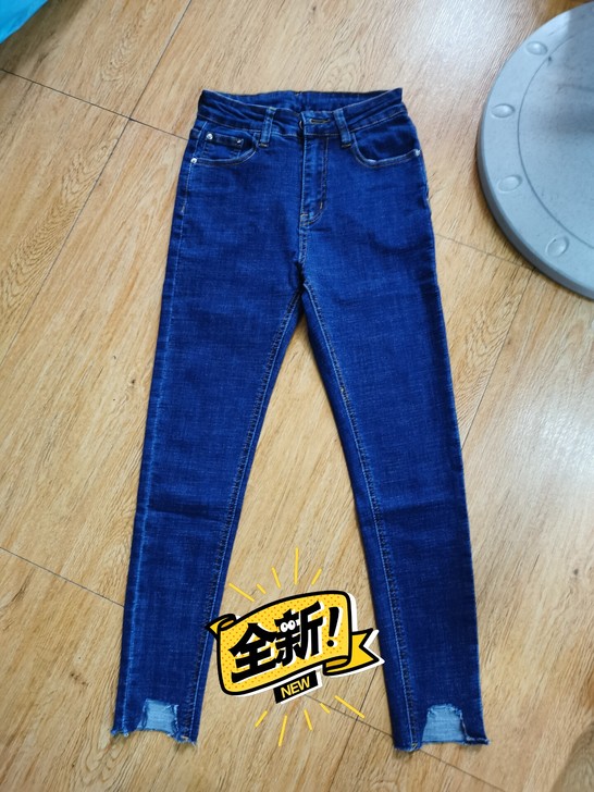 样板出售25码一件，牛仔小脚裤