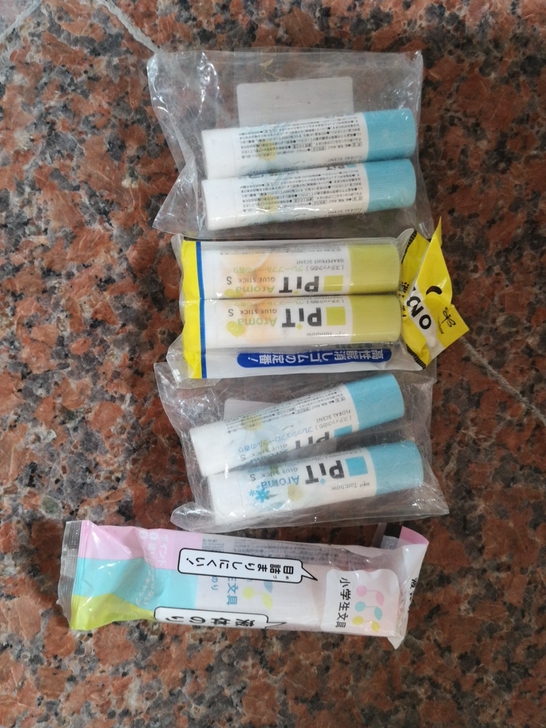 固体胶，液体胶，