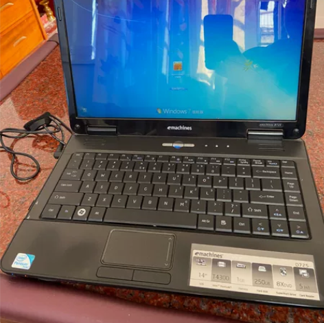 acer D725 手提电脑 14寸屏幕 ...