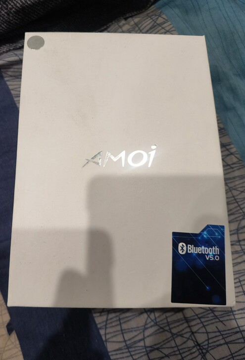 夏新蓝牙耳机9成新，完好，不议价，售出不退...