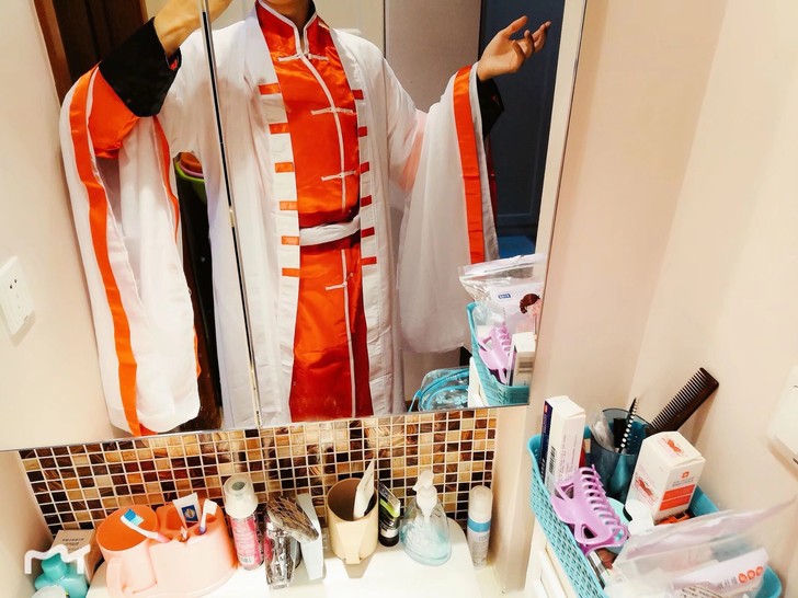 忆红莲cos 乐正凌 乐正府主 cos服