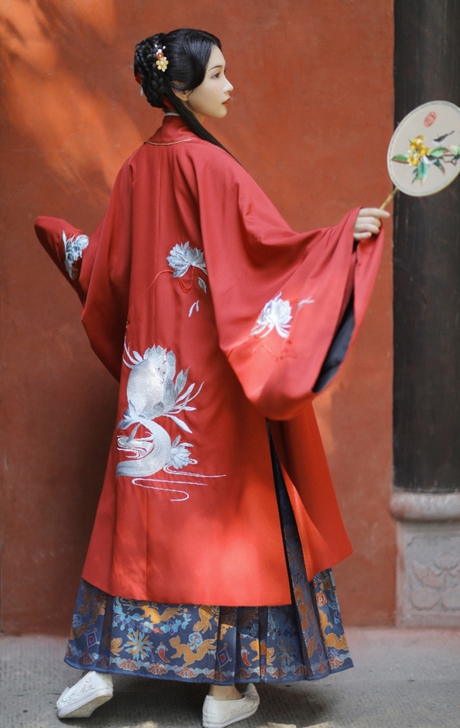 兰若庭汉服 乘黄披风 只出不换 不议价 不...