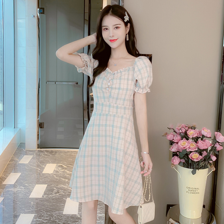 连衣裙