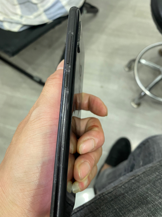 小米8 6+128G，后置指纹，全原无修无...