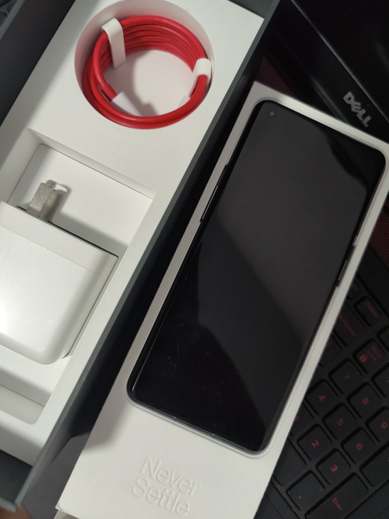 一加9Pro  12+256 绿色