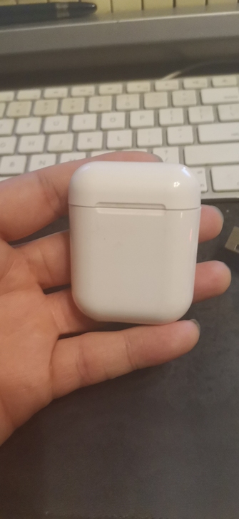 闲置蓝牙耳机，一对，功能正常，外观正常