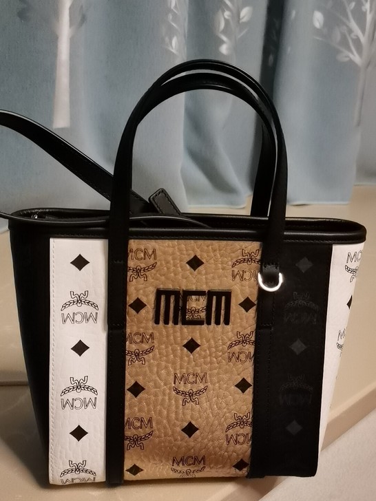 mcm菜篮子最新款天河机场专柜购入