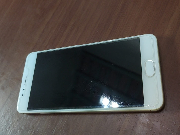 魅蓝5s手机。内存3+16G，全网通4G手...