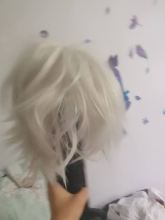 多肉家的端木熙假发，很长，修剪可以做别的角...