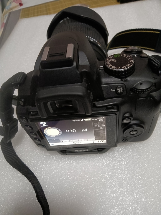 Nikon尼康D5000单反相机,转让尼康...