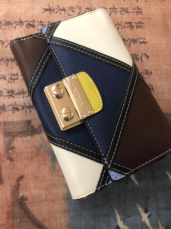 纽芝兰品牌钱包钱夹，经典菱形格纹，没用过，...