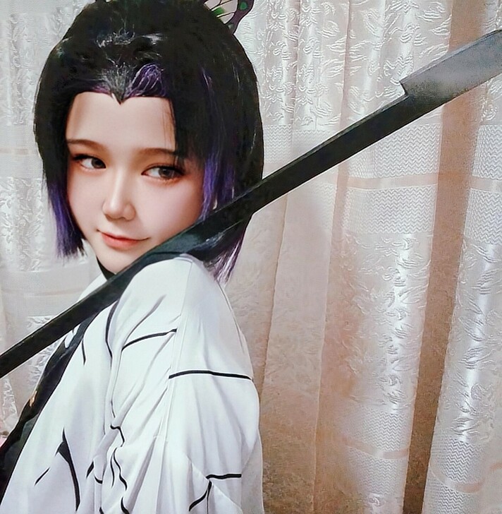 鬼灭之刃蝴蝶忍cos
