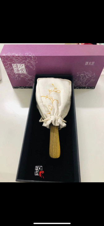 全新谭木匠气垫木梳，送闺蜜好盆友送妈咪最佳...