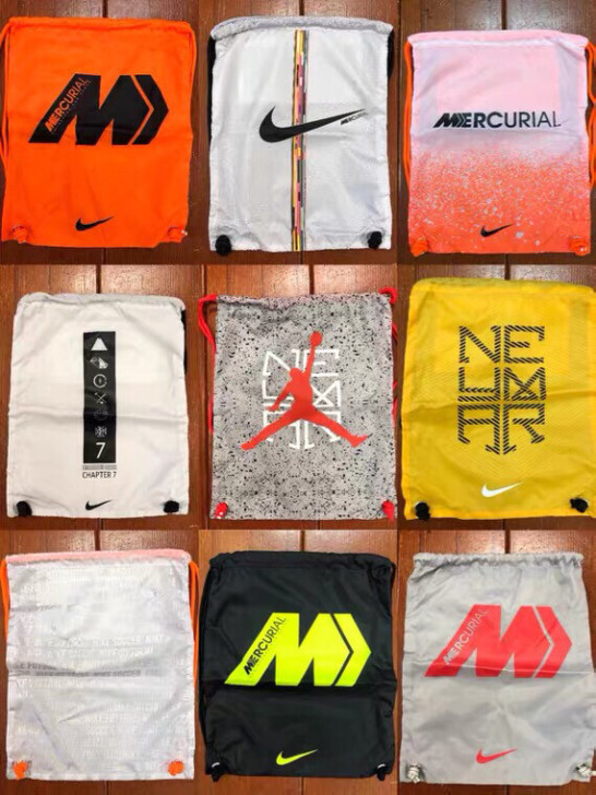 Nike传奇暗煞毒液刺客足球鞋包全系列收纳...