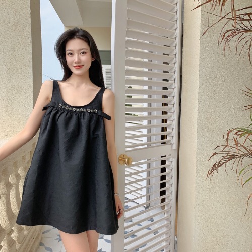 连衣裙女法式复古背带娃娃裙子2021年夏季...