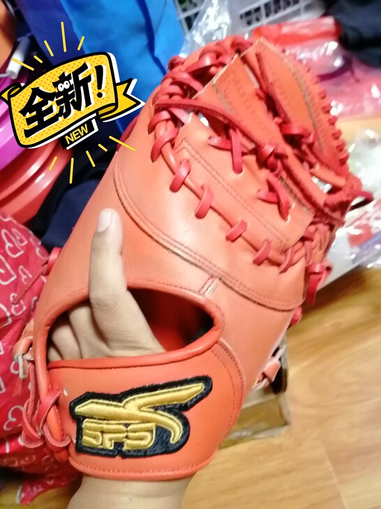 棒球手套垒球手套一垒手套